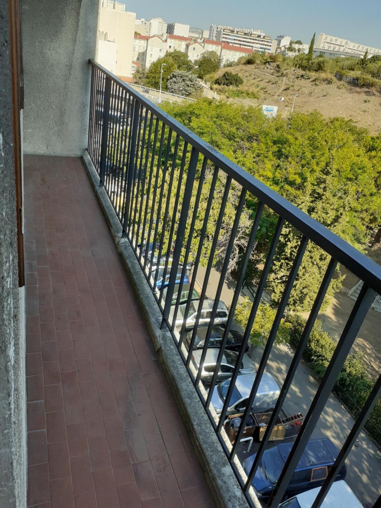 Chambre B1 Dans Un Appartement En Colocation Marseille Extérieur photo