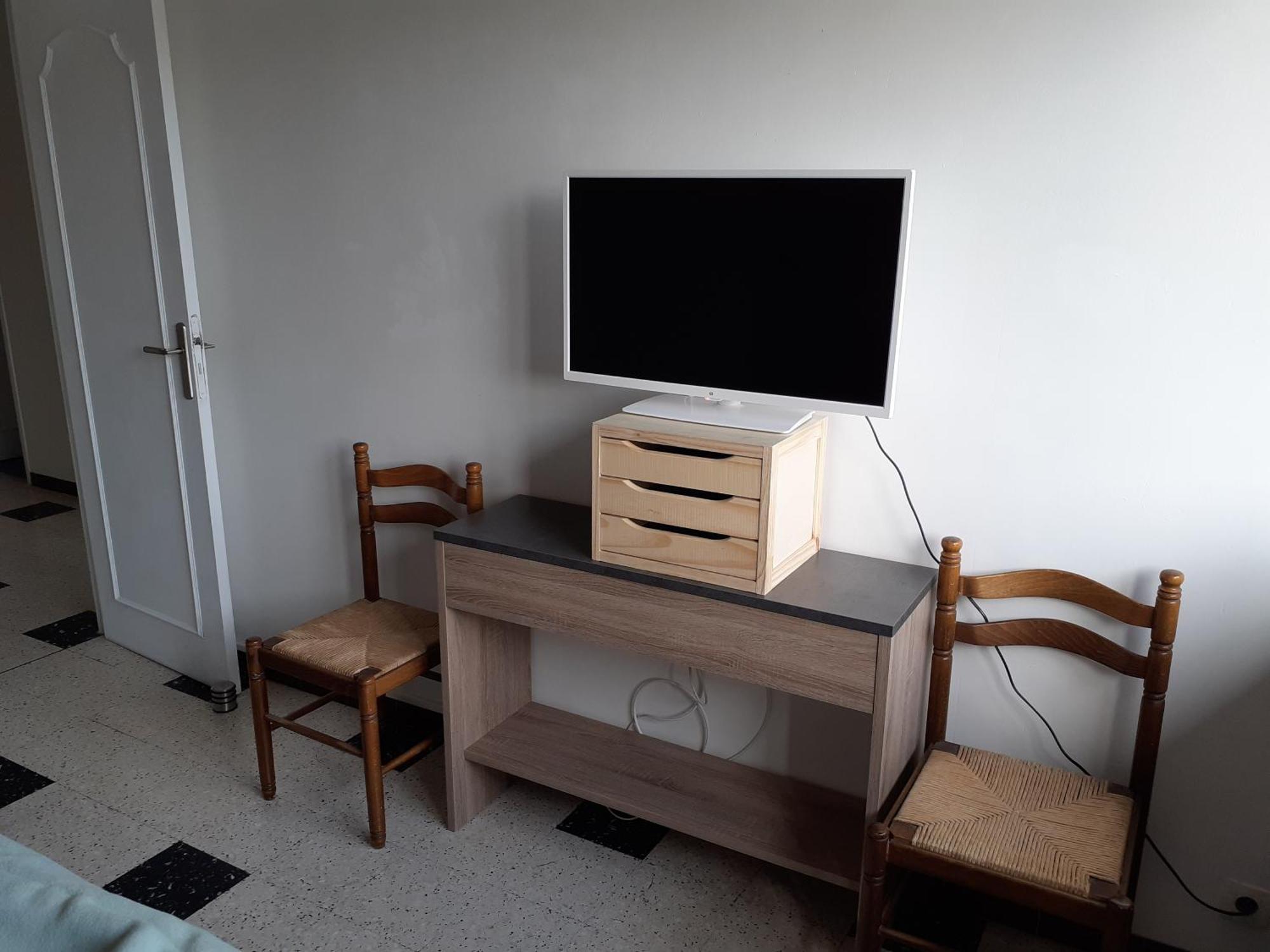 Chambre B1 Dans Un Appartement En Colocation Marseille Extérieur photo