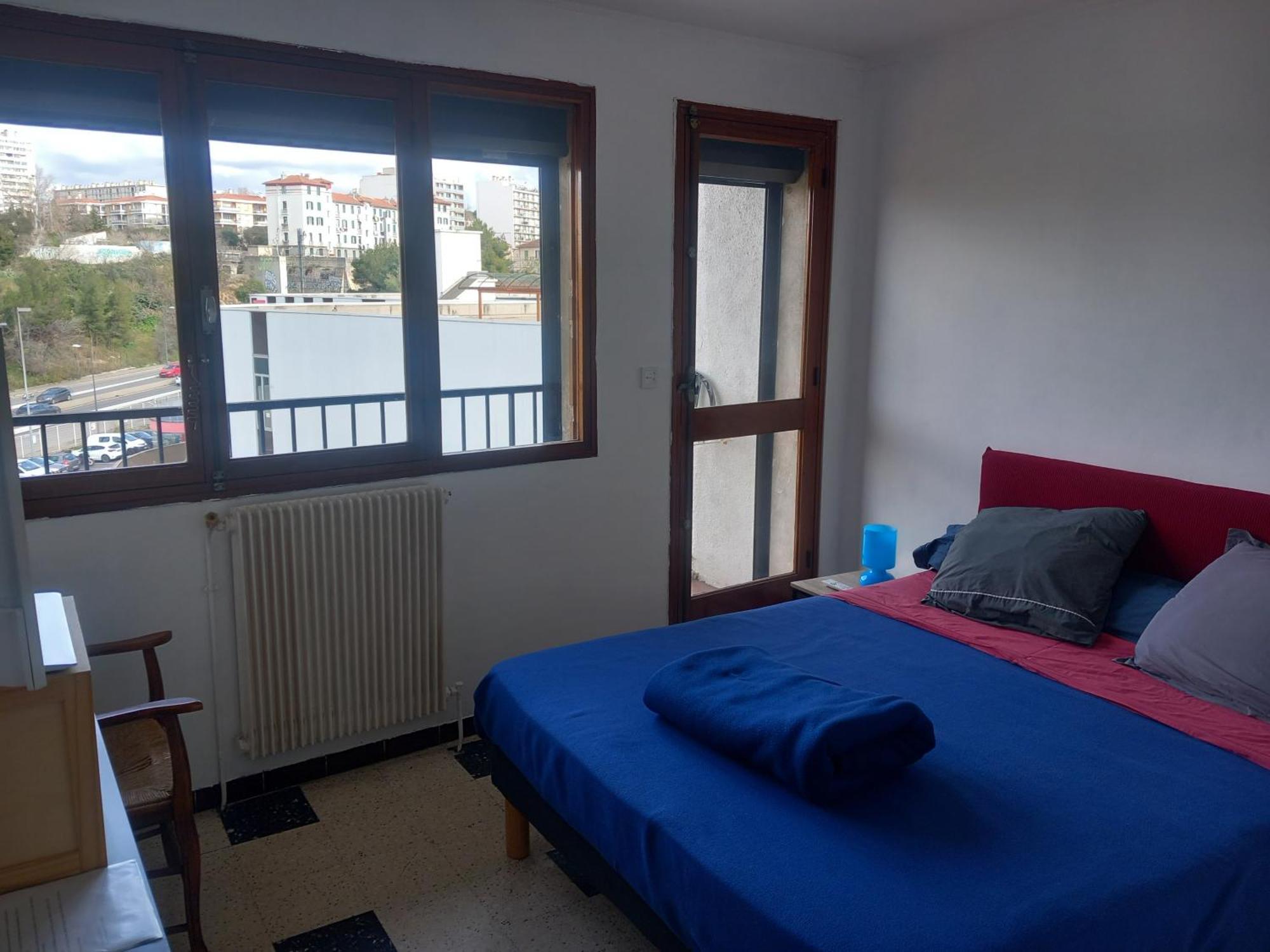 Chambre B1 Dans Un Appartement En Colocation Marseille Extérieur photo